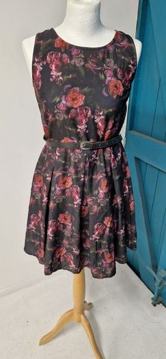 Brand new size 10 dress