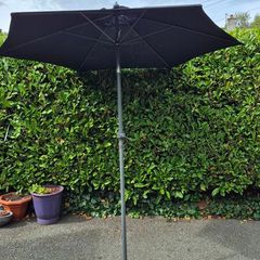 Garden parasol