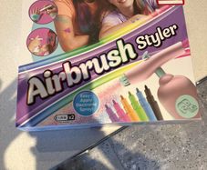 Brand New Airbrush Styler hair and body designs