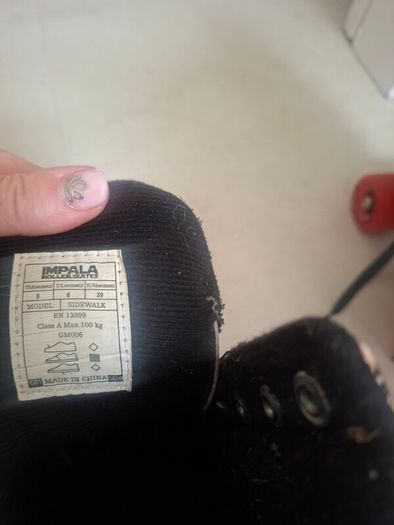 Skates
