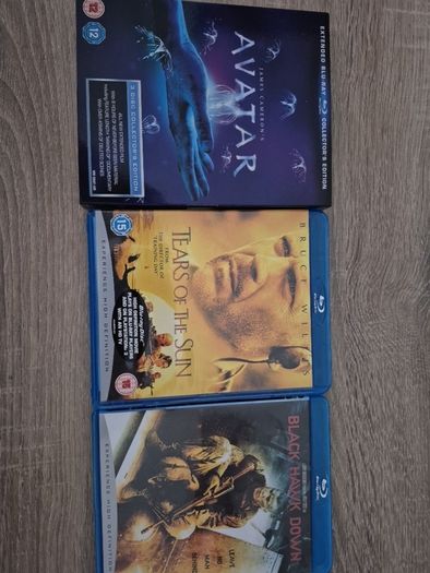 3 bluray movies avatar, teara of the sun, black hawk down