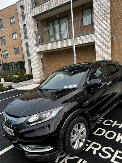 2015 Honda Vezel for Sale
