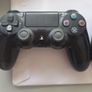 PS4 controllers Image 2