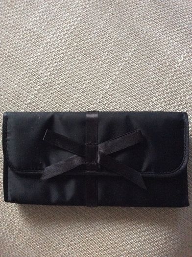 Hugo Boss Parfums - Black travel Bag for Make up, cosmetic with slots for 3 make up brushes - new