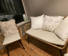 Conservatory/Sunroom Sofa and chairs