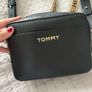 Tommy Hilfiger crossbody shoulder bag handbag women/ camera bag Image 3
