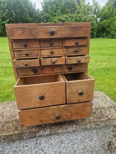 Watchmakers cabinet
