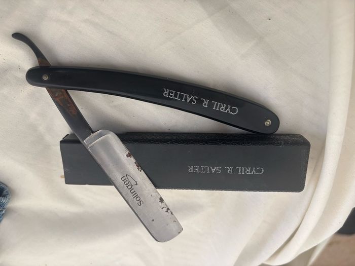 razor