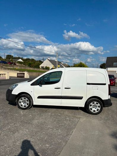 Ardara Autoparts Jobs: Peugeot Partner NEW CVRT 3 Seater