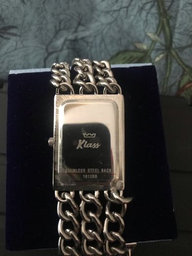 Art deco style tank watch
