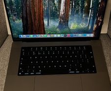 MacBook Pro M1 16" Pro Chip