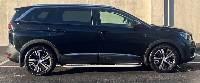 Peugeot 5008: Price Drop! 1k off! Only 110k km!