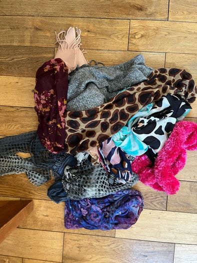 womens scarves bunch