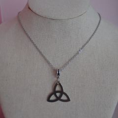 Celtic pendant,Celtic jewellery,Unisex jewellery,New,Gift.