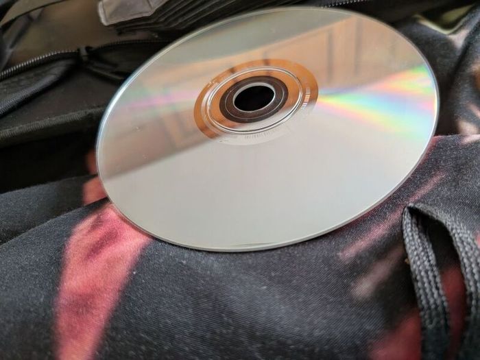 CDs eur 1 each no cases