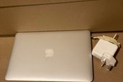 Macbook Air 11" 4/64  2012