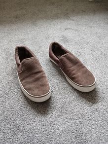 Mens casual shoes