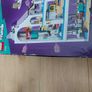 LEGO Friends 41732 Downtown Flower and Design Stores Image 5