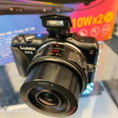 Touch Screen Panasonic LUMIX DMC-GF5K 12.1MP Digital Camera w/ 14-42mm Lens with Intelligent Auto (iA)