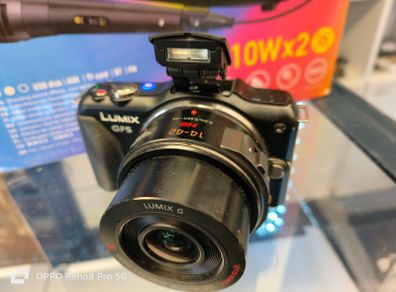 Touch Screen Panasonic LUMIX DMC-GF5K 12.1MP Digital Camera w/ 14-42mm Lens with Intelligent Auto (iA)