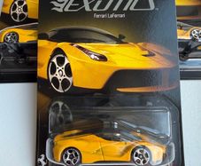 Hot Wheels - 2026 Exotics Series - Ferrari Laferrari Yellow