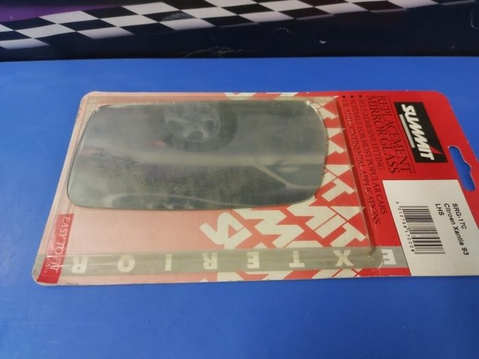 Citroen Xantia mirror glass