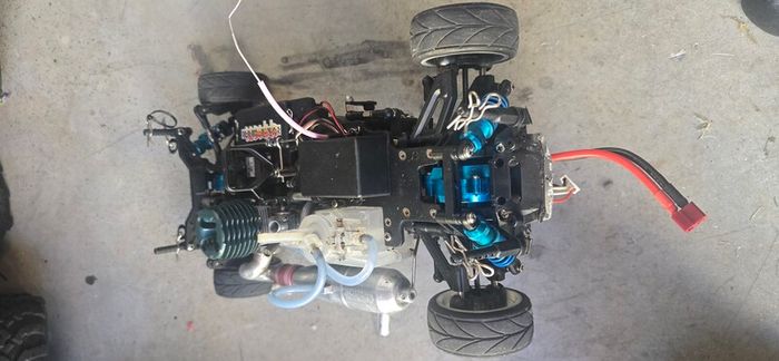 rc nitro road car 1/10th