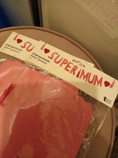 Mothers day x 2 Super mum banners