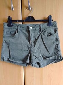 Ladies denim shorts. Size 10.