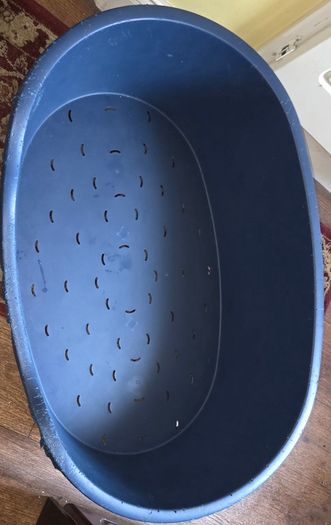 Xl Blue heavy Dog Plastic Bed 90cm