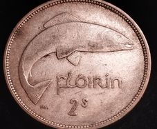 #552 - Ireland - 1940 - Florin - Silver - KM.15