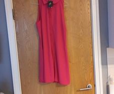 Primark Long  Sleevless  Blouse.    Size  14.   B.N.W.T
