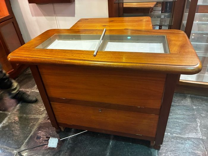Solid wood Display Counter