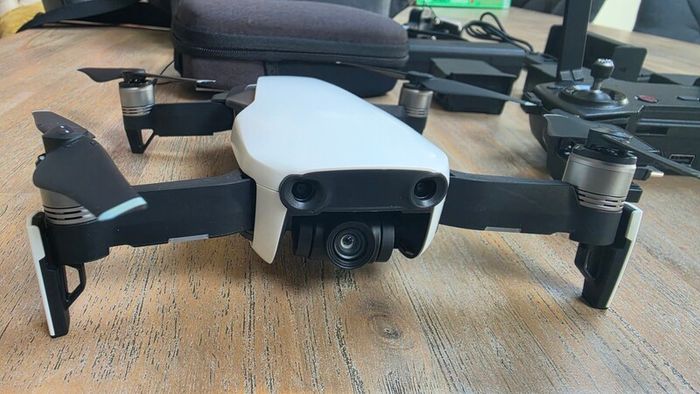dji mavic air fly more combo