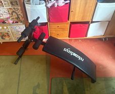 Curved Ab BenchExcellent Condition foldable