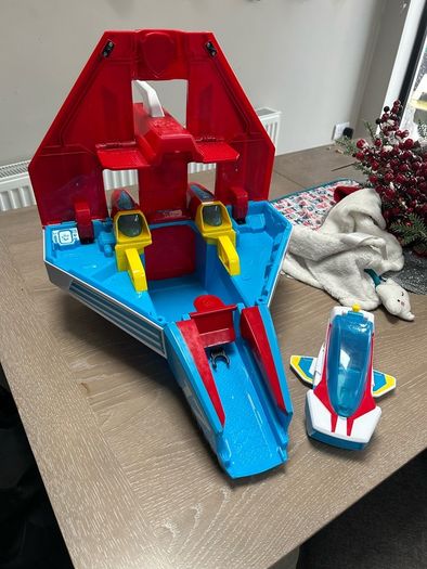 Paw Patrol super paws jet