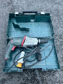 Metabo KHE 2650 SDS-Plus Rotary Hammer and Case