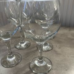 gin glasses