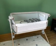 Chicco Next2Me Armonia Bedside Crib (Brand New)