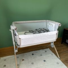 Chicco Next2Me Armonia Bedside Crib (Brand New)