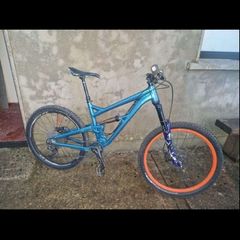 Saracen mountain bike full suspension