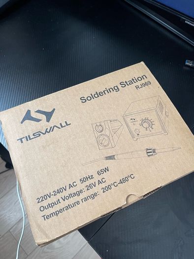Tilswall Soldering Station