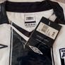 WBA West Bromwich Albion Football Shirt. NEW IN BAG WITH TAG  2008/09 premiership season. no sponsor. Size M Medium. genuine Umbro WBA home Jersey, navy/white stripes, football shirt top baggies. Image 5