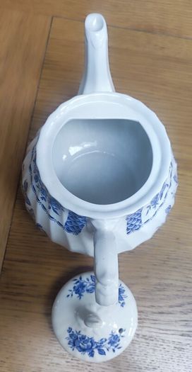 Rare Myott "Melody" Teapot