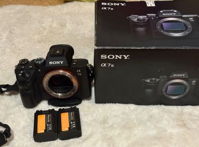 sony a7 3 a7iii camera + sony 50mm f1.8 lens
