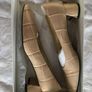 Alberto Gozzi -- Womens Designer Shoes --Size 39 - New in Box -- Gold Leather Flats Image 2