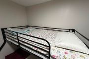 bunk bed