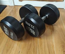 22.5kg dumbbells