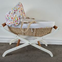 Moses Basket with two stands