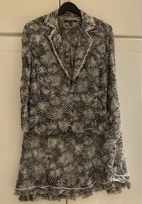 Ladies 2 Piece Suit - Jacket & Skirt